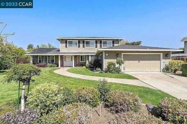 2370 English Ct, Walnut Creek, CA 94598