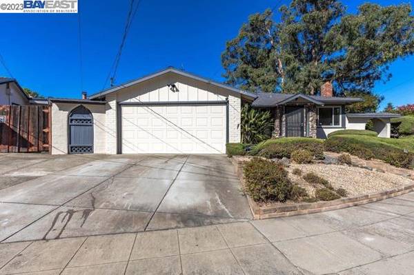 31621 Chicoine Avenue, Hayward, CA 94544