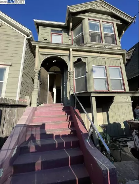 824 Wood St, Oakland, CA 94607