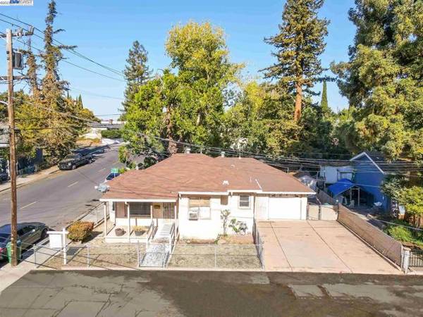 22850 5Th St, Hayward, CA 94541