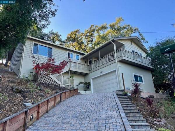 933 Diablo Dr, Lafayette, CA 94549