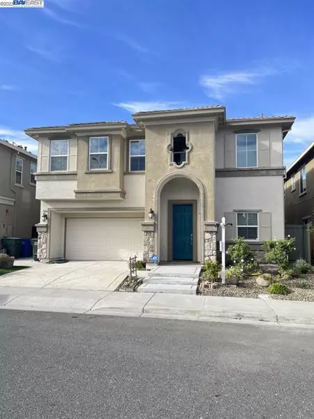 2543 Valente Dr, Pittsburg, CA 94565