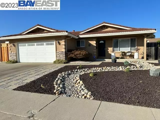 6216 Escallonia Dr, Newark, CA 94560