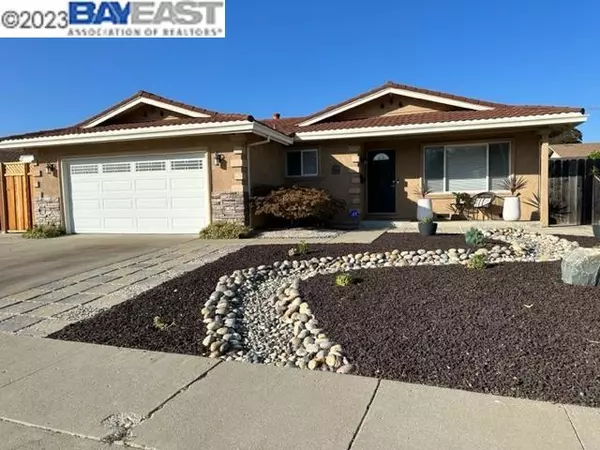 Newark, CA 94560,6216 Escallonia Dr