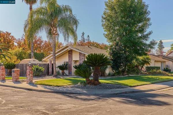 3305 Riverton Way, Stockton, CA 95219