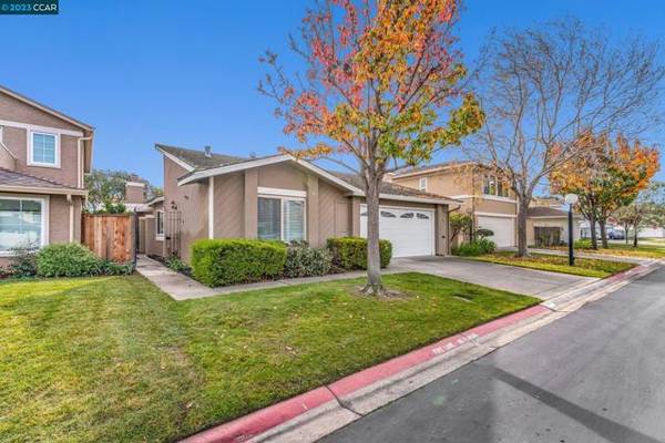 506 Gibraltar Ln, Foster City, CA 94404