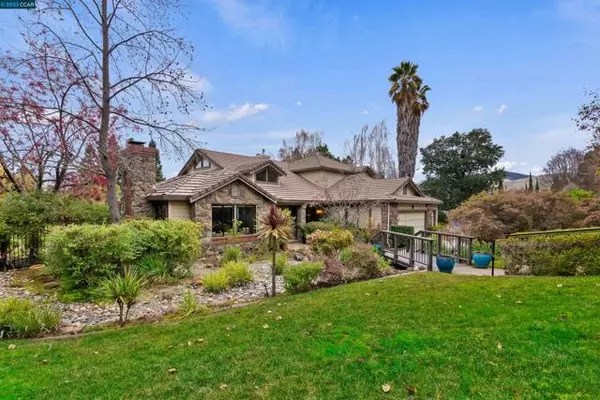 Walnut Creek, CA 94598,2922 Comistas Dr