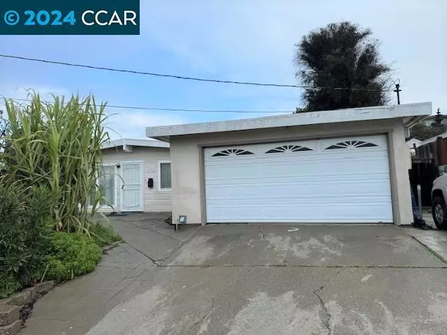 1811 Espanola Dr, San Pablo, CA 94806