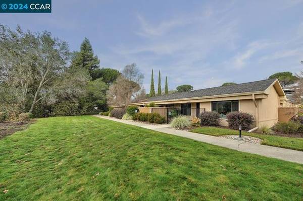 2641 Golden Rain Rd, Walnut Creek, CA 94595