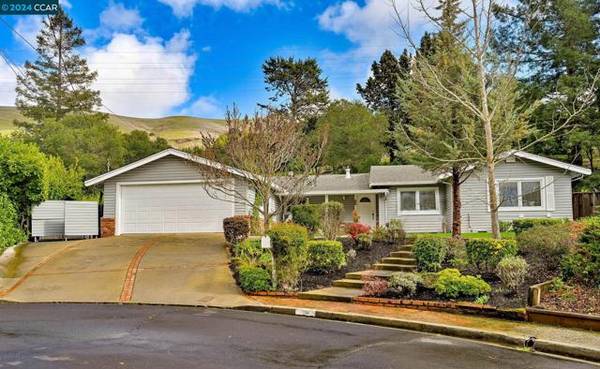 30 Hetfield Pl, Moraga, CA 94556