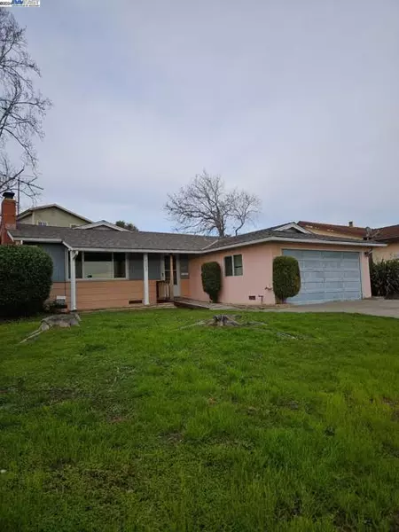 2087 Rosedale Dr, San Pablo, CA 94806