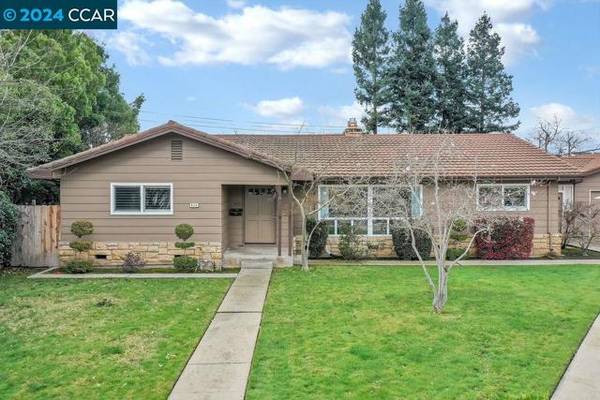 424 Gerard Dr, Lodi, CA 95242