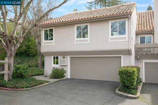 231 Paseo Bernal, Moraga, CA 94556