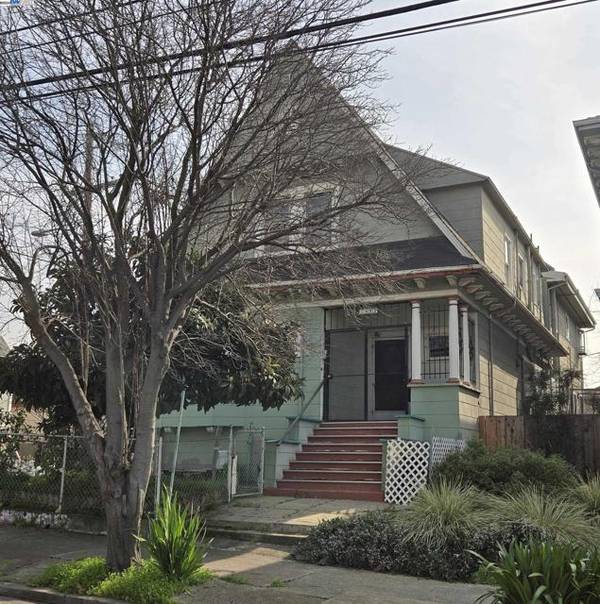 2242 9Th Ave, Oakland, CA 94606