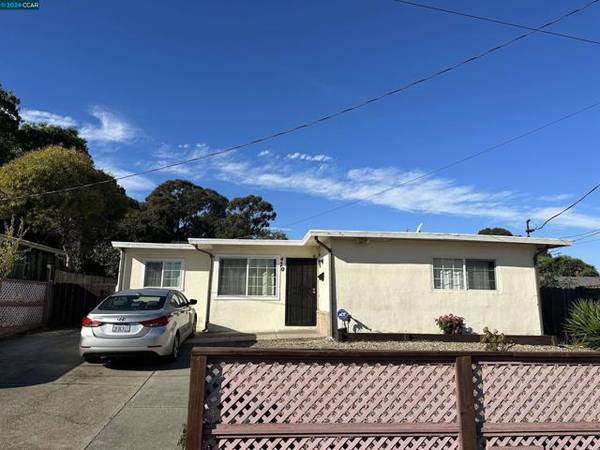 470 Montalvin Dr, San Pablo, CA 94806