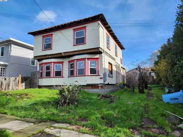 3031 Wheeler St, Berkeley, CA 94705