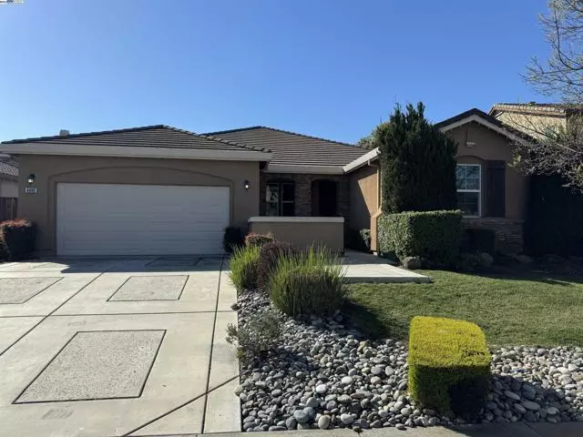 4480 Hidden Glen Dr, Antioch, CA 94531