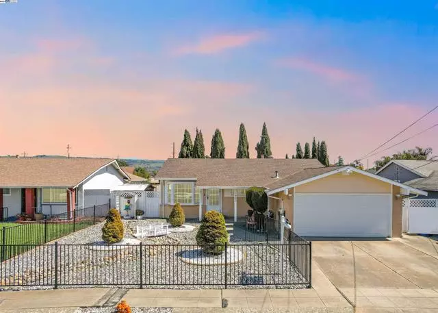 1880 Dove Way, Hayward, CA 94545