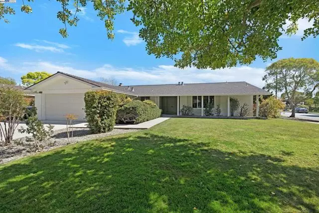 5440 Portsmouth Ave, Newark, CA 94560