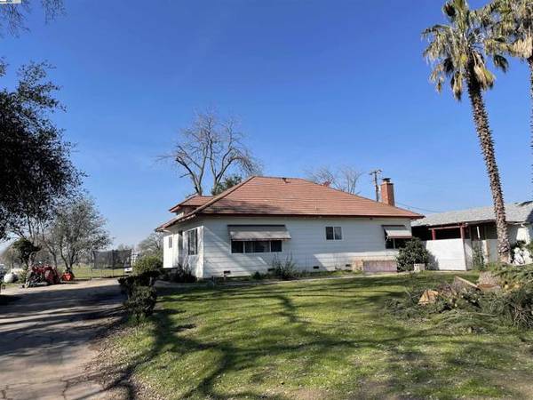 15649 North Highway 88, Lodi, CA 95240