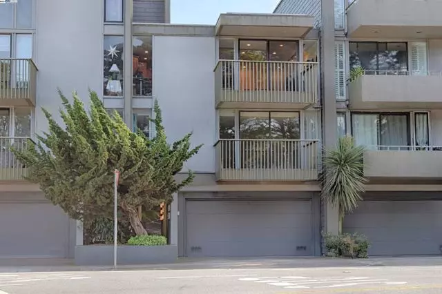 5016 Diamond Heights Blvd, San Francisco, CA 94131