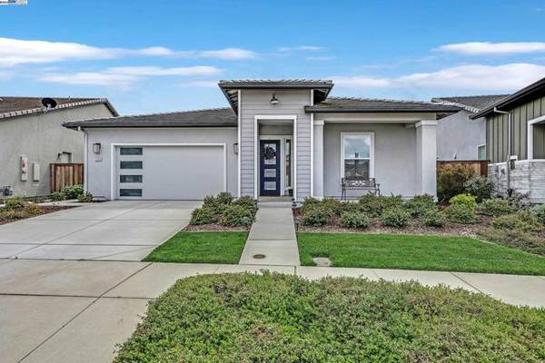 1163 Ambrose Dr, Manteca, CA 95336