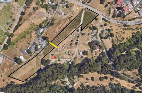 Hayward, CA 94542,0 Fairview Dr.