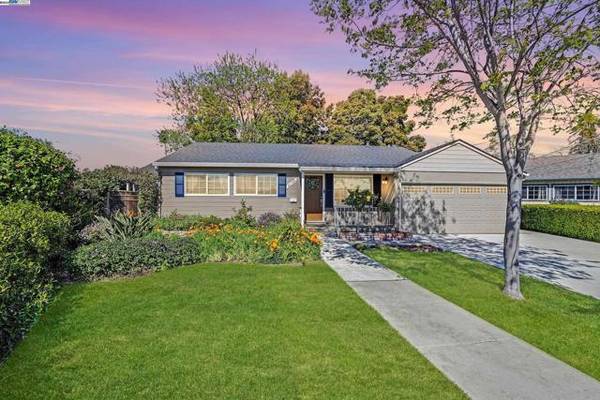 21165 Walker Ct, Castro Valley, CA 94546