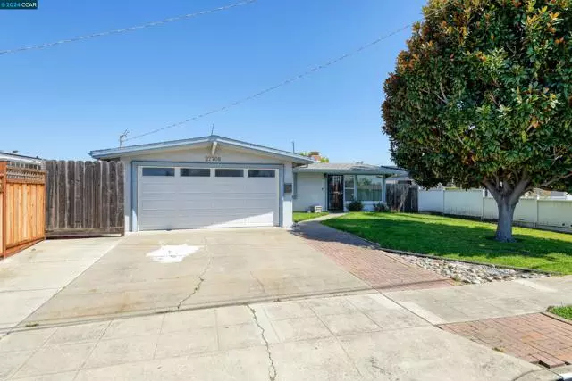 27708 Orlando Ave, Hayward, CA 94545