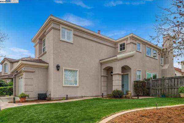 20887 Sherman Dr, Castro Valley, CA 94552