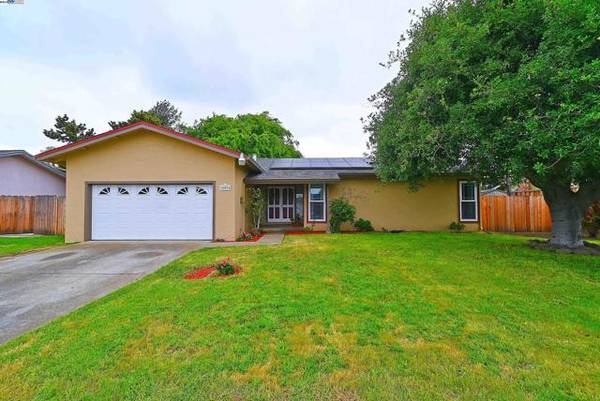 35824 Bettencourt St, Newark, CA 94560