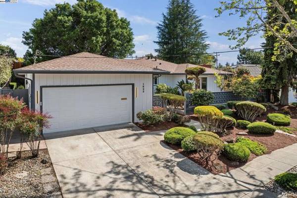 1825 Dahill Ln, Hayward, CA 94541