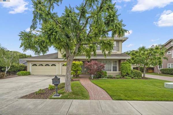 225 Pickering Avenue, Fremont, CA 94536