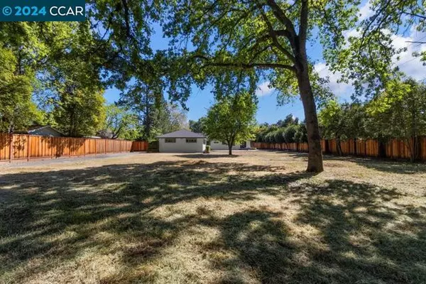 Walnut Creek, CA 94597,70 Haven Ln