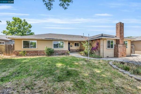 1925 La Villa Rose Ct, Modesto, CA 95350