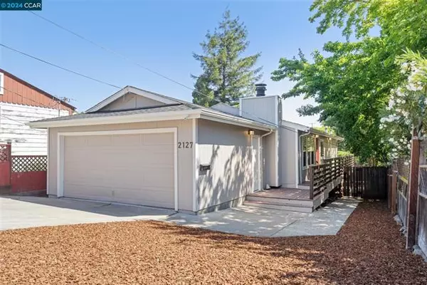 2127 Monterey Ave, Martinez, CA 94553