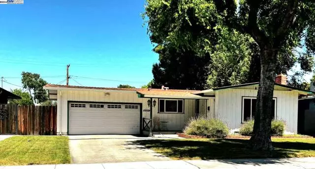 2335 West Swain Road, Stockton, CA 95207