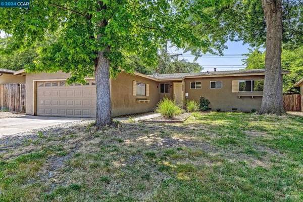 1900 Wildwood Way, Roseville, CA 95661