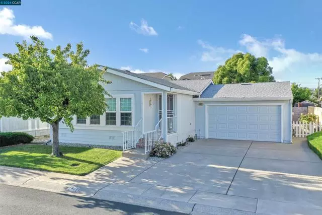 1812 Paris Lane, Antioch, CA 94509