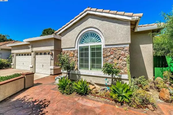 Tracy, CA 95377,859 Alexander Gabriel Ct