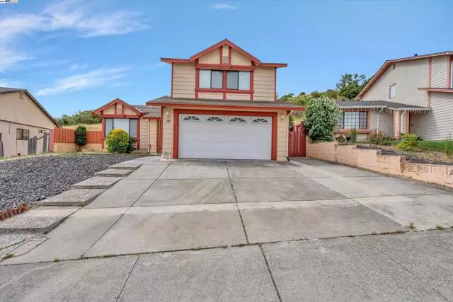 121 Finch Court, Hercules, CA 94547