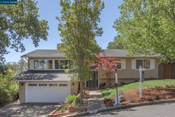 17 Whitfield Ct, Pleasant Hill, CA 94523