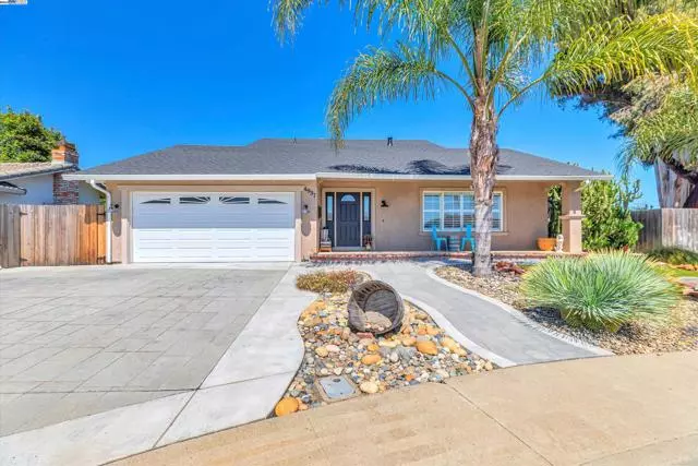 4937 Stafford Pl, Newark, CA 94560