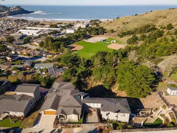 Pacifica, CA 94044,674 Corona Dr