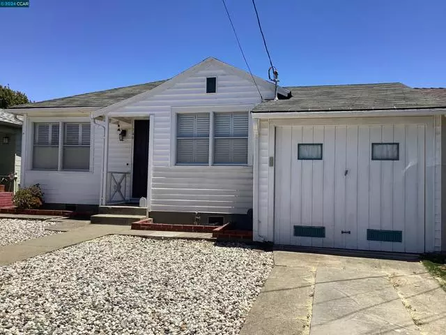 748 33rd, Richmond, CA 94804