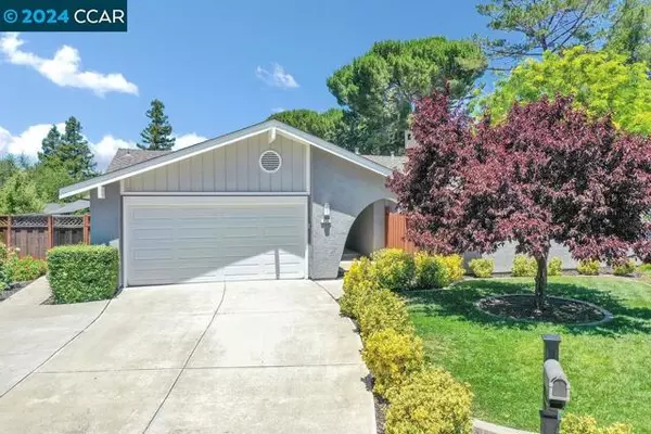 935 Center Court, Martinez, CA 94553