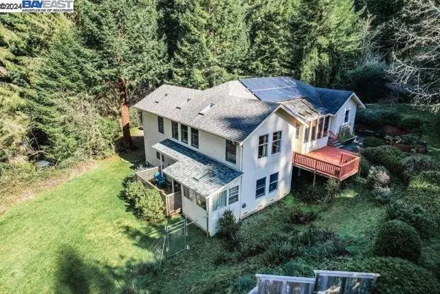 1168 Fickle Hill, Arcata, CA 95521