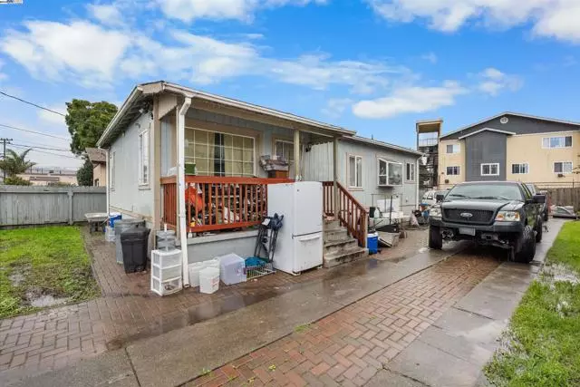 3214 Florida Ave, Richmond, CA 94804