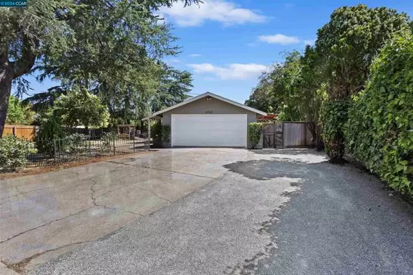 4703 Tobi Dr, Concord, CA 94521