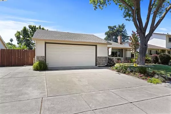 Pleasanton, CA 94566,5962 Hansen Dr